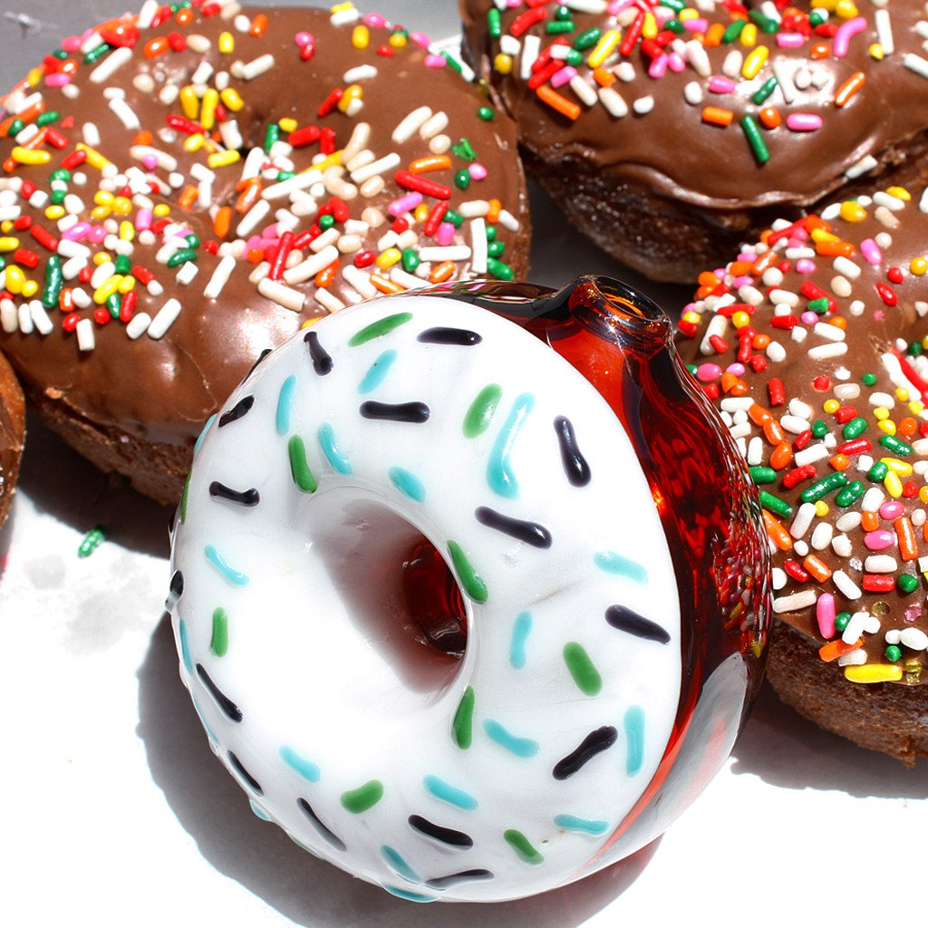 Munchies Donut Pipe